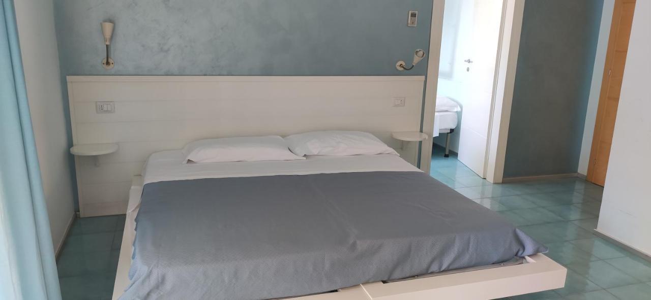Rock Garden Bed & Breakfast Гаета Екстериор снимка