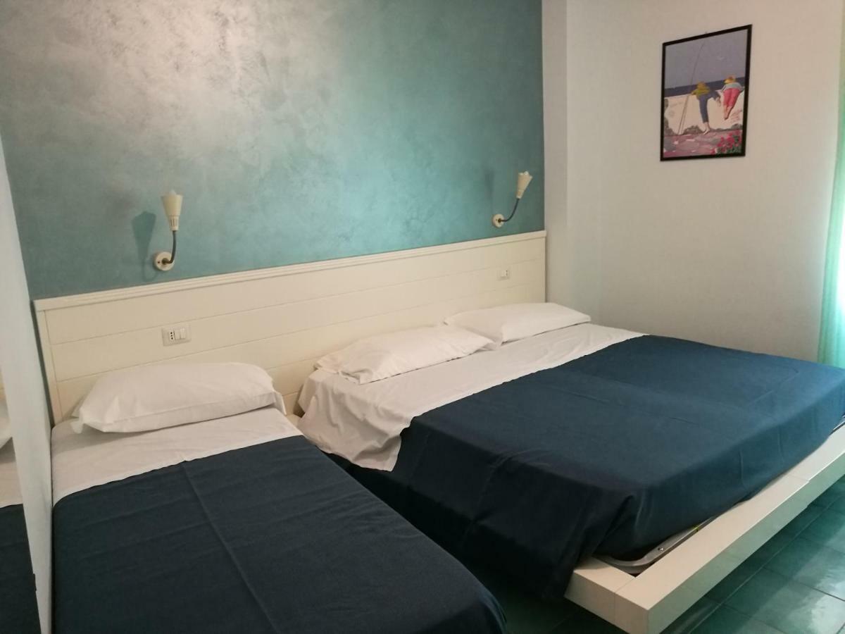 Rock Garden Bed & Breakfast Гаета Екстериор снимка