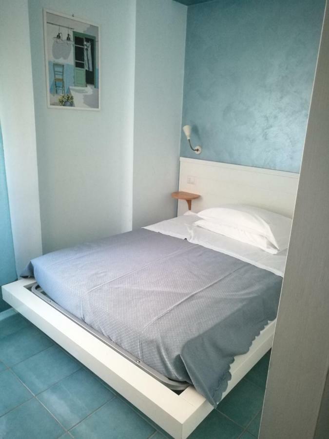 Rock Garden Bed & Breakfast Гаета Екстериор снимка